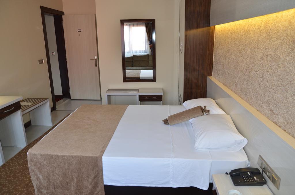 Napa Hotel Денізлі Номер фото