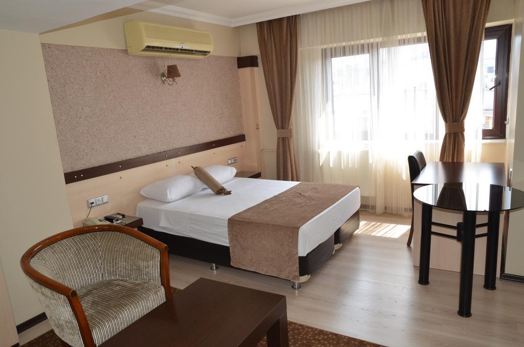 Napa Hotel Денізлі Номер фото